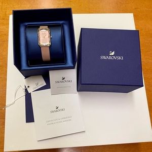 Swarovski Uptown Watch Swiss Made, Leather strap, Pink, Rose gold-tone finish